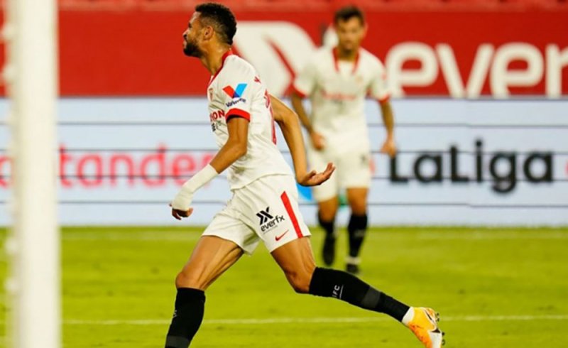 إشبيلية يفوز على ريال سوسيداد 3-2 بالدوري الإسباني