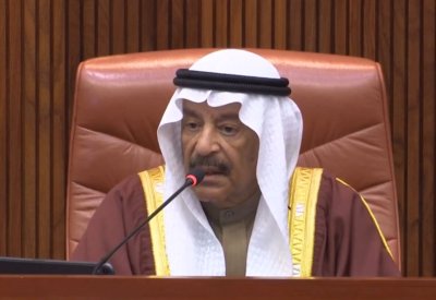 بالفيديو: رئيس مجلس الشورى يعتذر عن خطأ غير مقصود