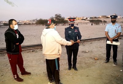 المحافظة الجنوبية تبدأ أولى جولاتها الميدانية لحملة "سلامتكم واجب" بالتعاون مع الدفاع المدني