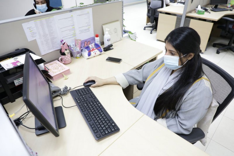 "التربية" تواصل تقديم الدعم الفني للبوابة التعليمية والفصول الافتراضية