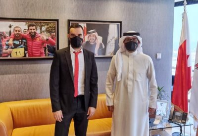 الأمين العام للجنة الأولمبية يستقبل نجم منتخب السنوكر حبيب صباح