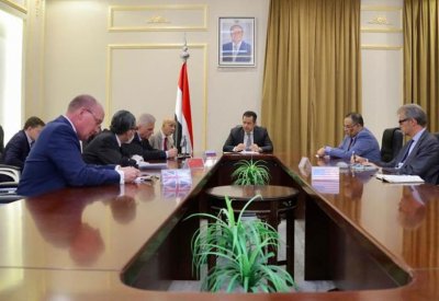 اليمن.. لجنة حكومية - إنسانية بعد تصنيف "الحوثي" إرهابية