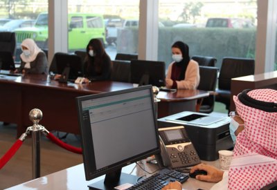 مجلس المناقصات والمزايدات يفتح مظاريف 77 عطاء لعدد 15 مناقصة