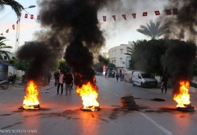 تونس.. احتجاجات وأعمال شغب بعد ضرب راعي غنم