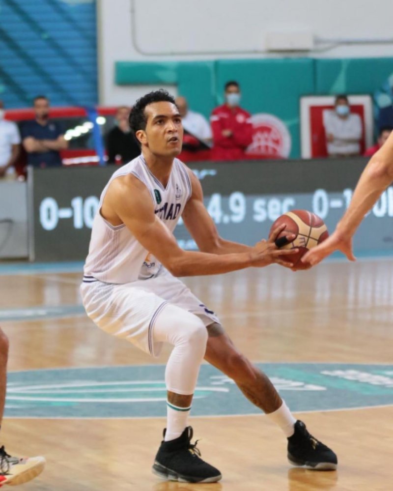 بـ 47 نقطة.. مارسيل يقود الاتحاد للفوز