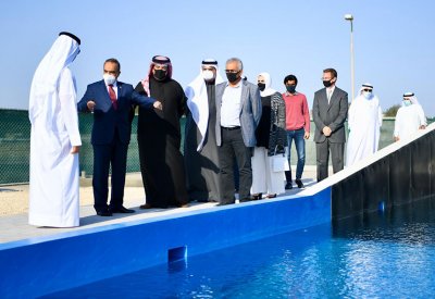 وزير الأشغال يطلع على المشاريع التطويرية لنادي راشد للفروسية