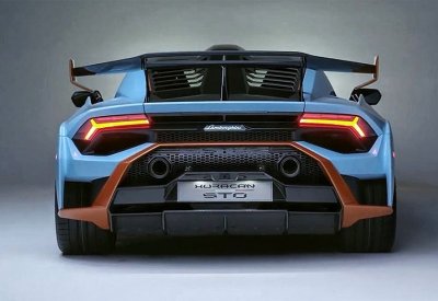 لامبورغيني" تسلم 7430 سيارة في عام 2020