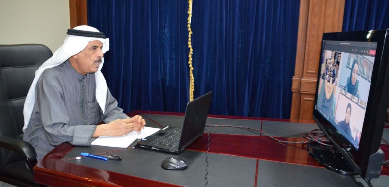 وزير التربية والتعليم يجتمع مع الرئيس التنفيذي لشركة (STC) البحرين