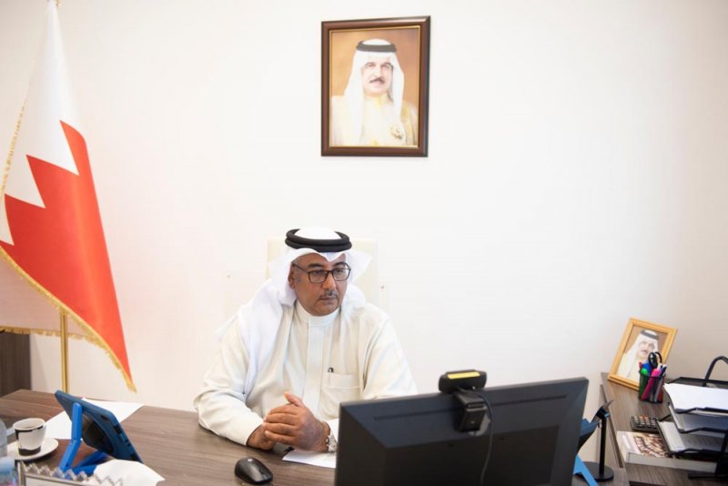 تمديد دعم أجور البحرينيين العاملين في القطاعات المغلقة