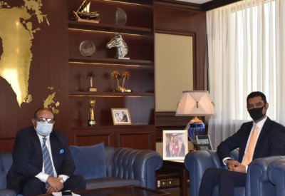 وزير شؤون الكهرباء والماء يستقبل السفير الهندي لدى مملكة البحرين