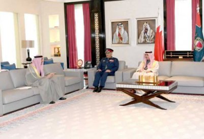 معالي وزير الداخلية يُدشن 20 خدمة إلكترونية جديدة ضمن خطة متكاملة للتحول الرقمي