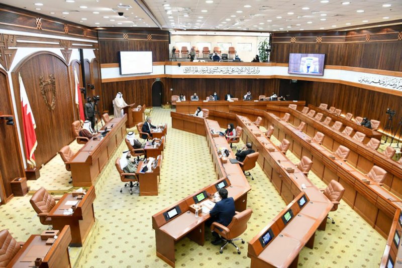 الشورى يوافق على رفع مدة إخطار إنهاء عقد العمل 4 أشهر