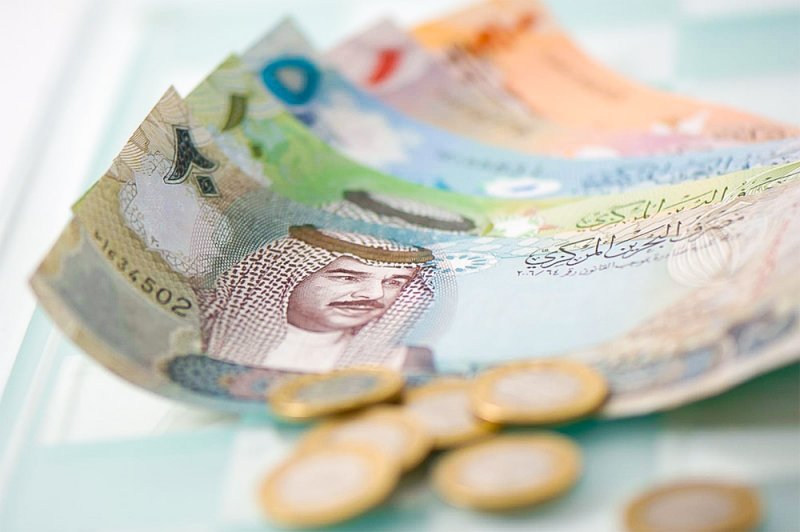 أبرز تعديلات القانون الجديد.. رفع نسبة الاستقطاع الشهري إلى 7%  وسن التقاعد إلى 55