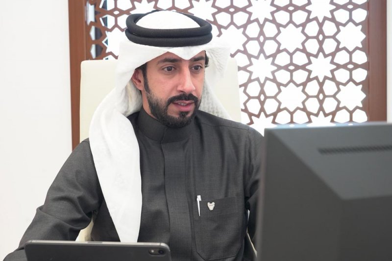 بالفيديو: قمبر: "التربية" سكنت موظفي معهد التدريب المنقولين بقبر وظيفي