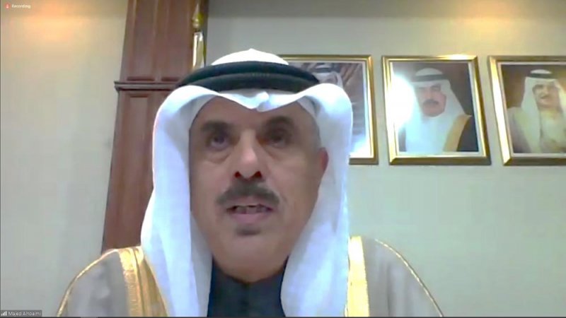 وزير التربية: حين استلمت الوزارة معهد البحرين كان يغرق بالفساد المالي والإداري