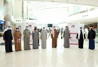 محافظ العاصمة يفتتح المعرض التشكيلي لمركز شباب رأس الرمان في نسخته العاشرة