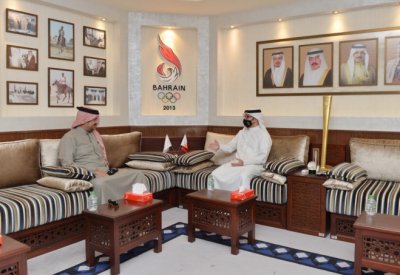 الأمين العام الأولمبية البحرينية يستقبل رئيس اتحاد البولينغ ويطلع على برامجه