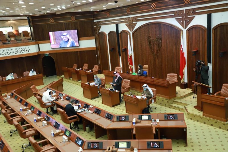 تمديد إجازة وضع العاملة بالحكومة إلى 70 يوم والأب 3 أيام