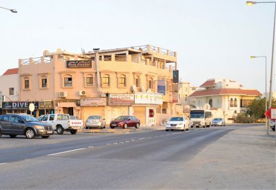 (شؤون الأشغال): فتح عطاءات مناقصة مشروع تطوير شارع ريا (المرحلة الأولى)