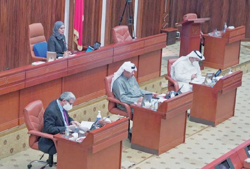 “الإسكان” تدرس طرح برنامج “أرض وقرض”