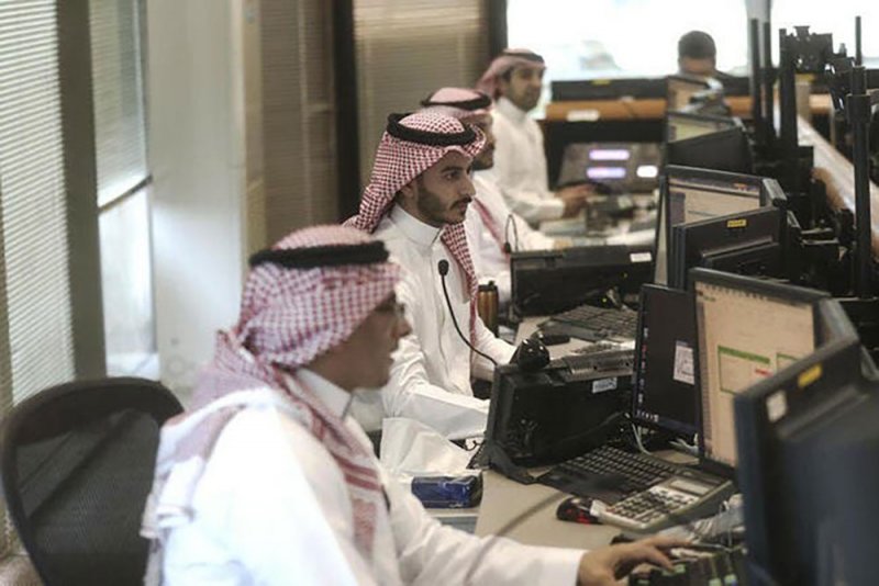 300 دينار سنويا مكافأة موظف الحكومة المنضبط وظيفيا