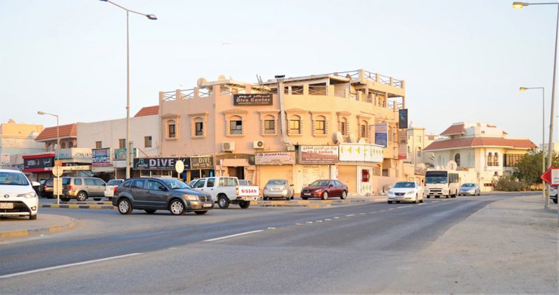 (شؤون الأشغال): فتح عطاءات مناقصة مشروع تطوير شارع ريا (المرحلة الأولى)