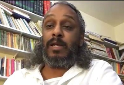 رئيس مسرح الصواري ينتقد خفض ميزانية “الثقافة”