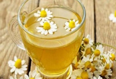 أهم 11 فائدة غذائية وصحية لشاي البابونج