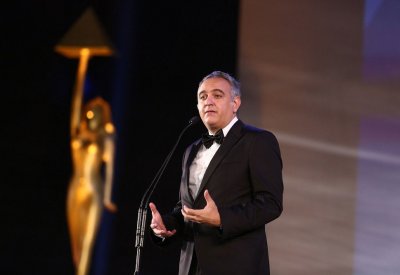 تكريم المنتج والسيناريست محمد حفظي بوسام الفروسية الفرنسي للثقافة والفن
