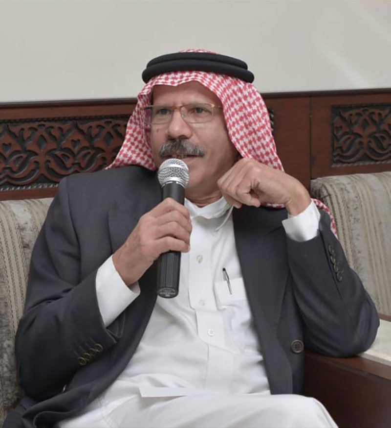 ثقافة وفنون الدمام تكرّم القاص عبد الله العبد المحسن 
