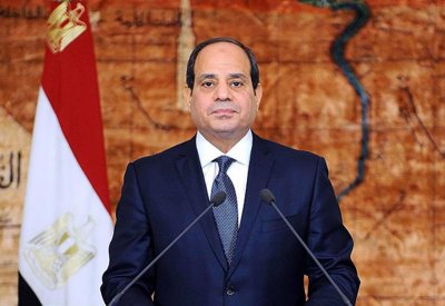 الرئيس المصري يؤكد أهمية العمل العربي المشترك لاستعادة الاستقرار بالمنطقة