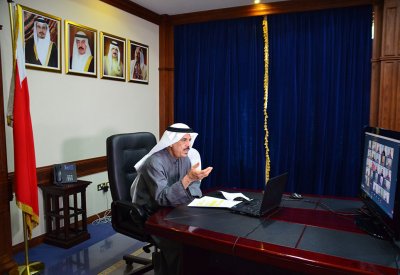 مرشدات البحرين ينفذن المخيم السنوي عن بعد بمشاركة 400 طالبة