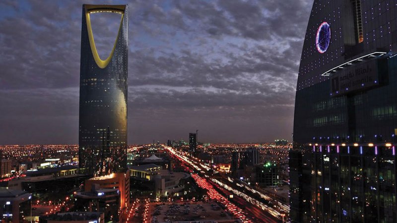 السعودية تعلق الدخول للقادمين من 20 دولة.. تعرف عليها