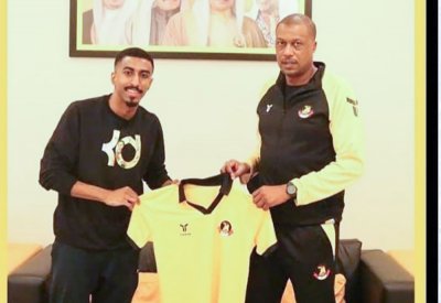 كرة الأهلي تستعير لاعب قلالي عبدالعزيز خالد