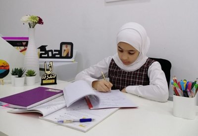 طالبات: دعم المدارس قادنا لنتائج غير مسبوقة بالاختبارات الدولية للرياضيات والعلوم