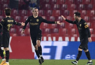 برشلونة يبلغ نهائي كأس إسبانيا بعد ريمونتادا مثيرة