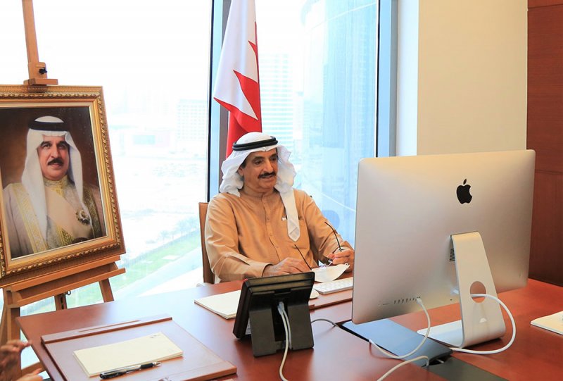 رئيس جهاز المساحة والتسجيل العقاري يجتمع مع رئيس غرفة تجارة وصناعة البحرين