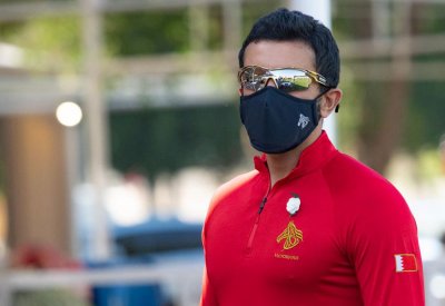 ناصر بن حمد: برنامج "التوحد" له أهداف إنسانية عبر تدريبات الخيل