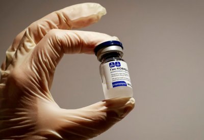 البحرين تجيز الاستخدام الطارئ للقاح سبوتنيك الروسي