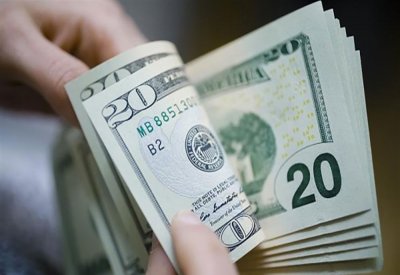 الدولار سيواصل خسائره خلال العامين المقبلين