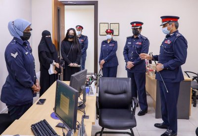 لجنة توحيد سياسات مكاتب حماية الأسرة والطفل تقوم بزيارات استطلاعية لمديريات الشرطة