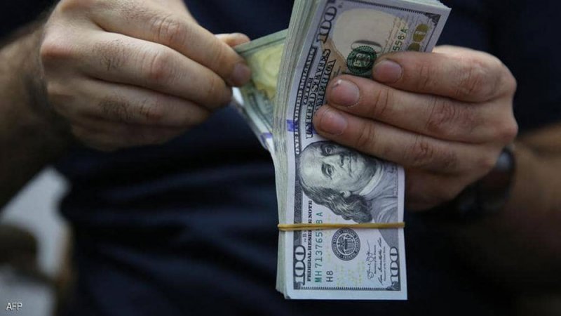 الدولار عند أدنى مستوى في أسبوعين