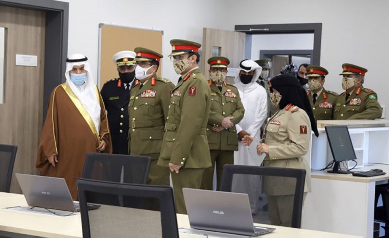 القائد العام ينيب وزير شؤون الدفاع لافتتاح كلية الخدمات الطبية الملكية التمريض والعلوم الصحية