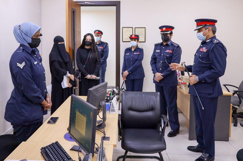 لجنة توحيد سياسات مكاتب حماية الأسرة والطفل تقوم بزيارات استطلاعية لمديريات الشرطة