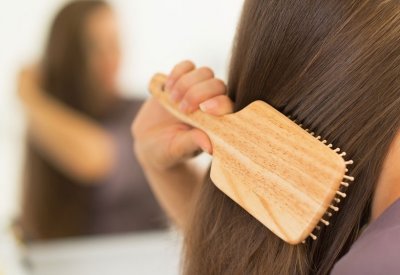 ما الفيتامينات التي تعزز صحة الشعر وتحميه من التساقط؟