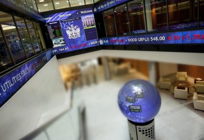 أمستردام تقصي لندن عن "عرش تداول" الأسهم الأوروبية