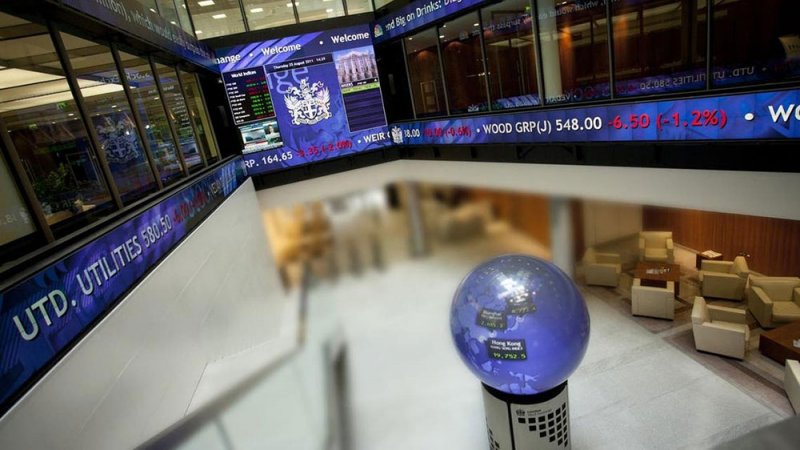 أمستردام تقصي لندن عن "عرش تداول" الأسهم الأوروبية