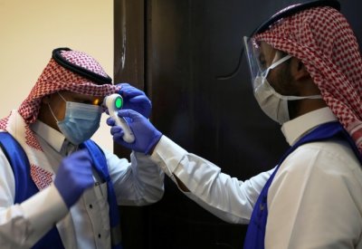 السعودية تمدد العمل بالإجراءات الاحترازية مدة 20 يومًا إضافيًا