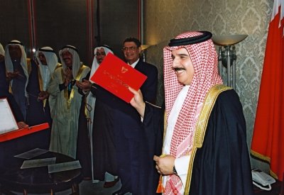 ميثاق العمل الوطني.. عقدان من الإنجازات التنموية الشاملة في ظل العهد الزاهر لجلالة الملك المفدى