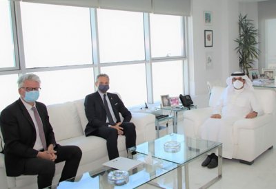 المبعوث الخاص لشؤون المناخ يستقبل السفير الفرنسي